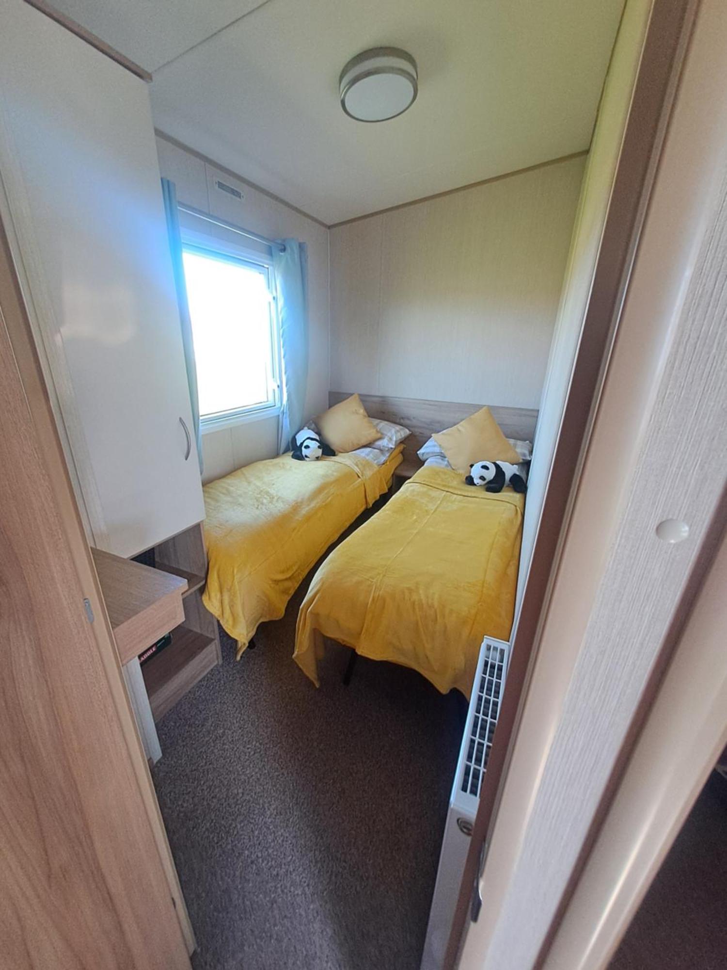 N & V Caravan Sand Le Mere Tunstall  Exterior foto